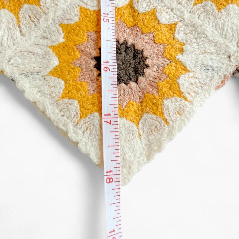 NEW Altar’d State Sunflower Crochet Granny Square Cropped Tank Top Womens S - Picture 8 of 11